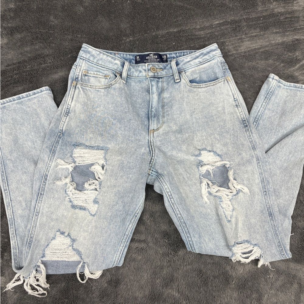 Hollister Curvy High Rise Mom Jean Size 3R Hollister Vintage Stretch